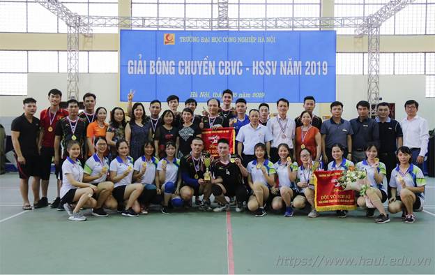 02 đội tuyển liên quân khoa Điện đều đạt thành tích cao tại Giải bóng chuyền cán bộ, viên chức, sinh viên cấp trường năm 2019