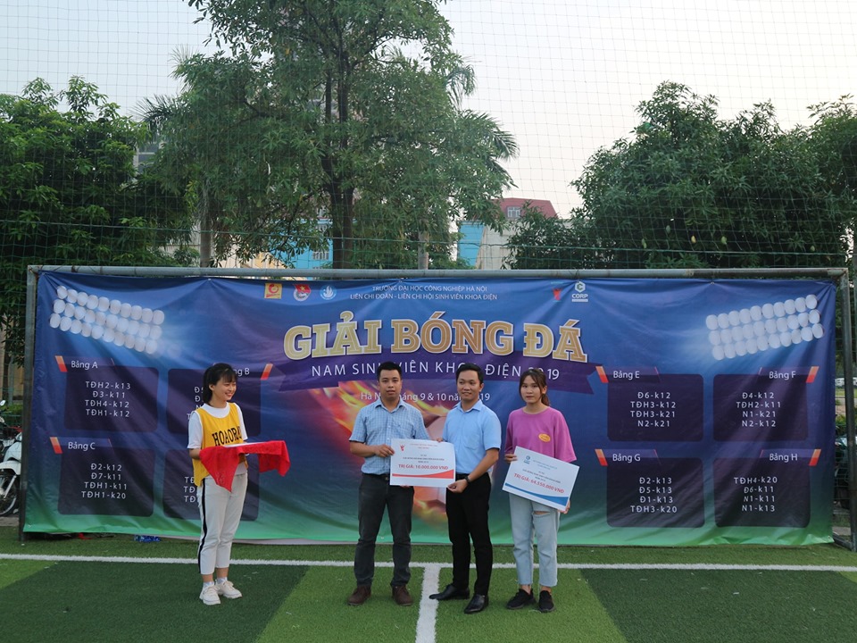 Khai mạc giải bóng đá nam sinh viên khoa Điện 2019