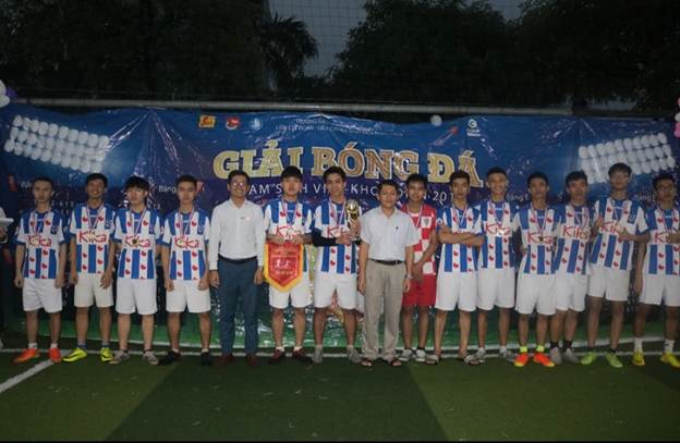 Lễ bế mạc và trao giải bóng đá nam sinh viên khoa Điện 2019